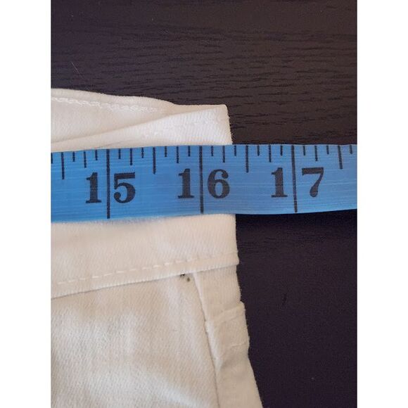 NYDJ White Stretch Denim Not Your Daughter's Crop Jeans Size 8 NICE - Picture 8 of 10